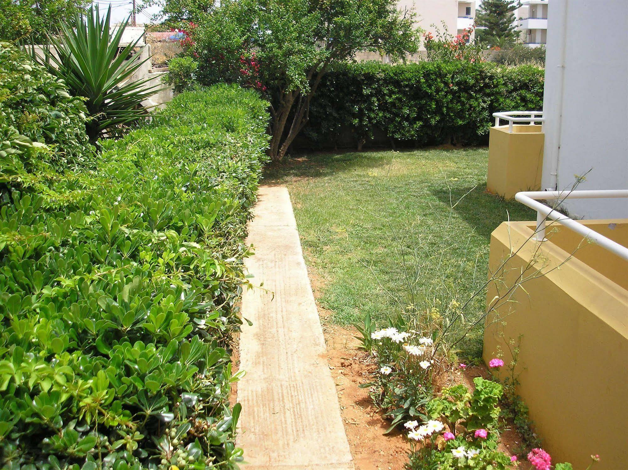 Dimitra Apartments Gouves Exterior foto